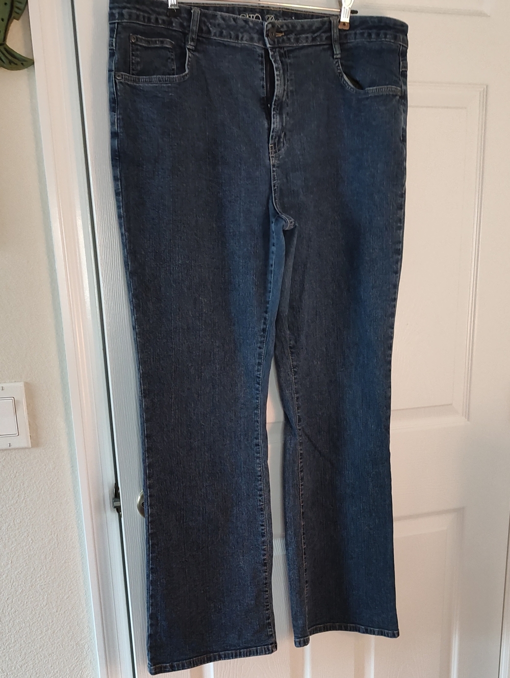 Cato Women's Straight Leg Dark Blue Jeans